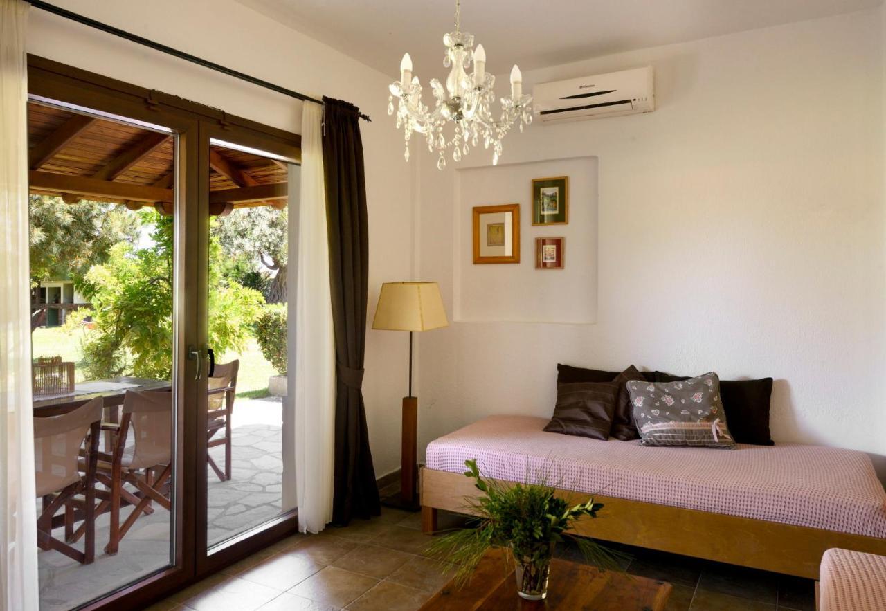4Elies Apartments Vourvourou Exterior photo